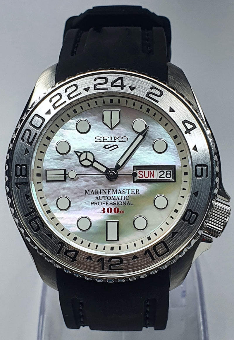 Bespoke Custom Build Seiko Mod SKX007 Divers Watch NH36 Automatic 'MOTHER OF PEARL MOD'