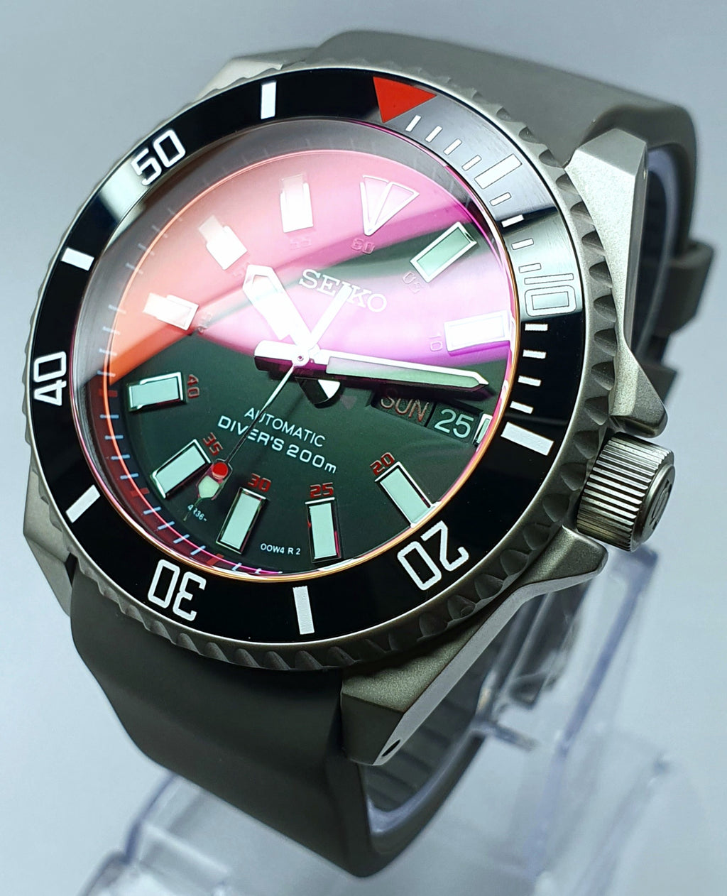 Seiko Mod Bloodmoon Skx Samurai Conversion Mod Bloodmoon Lume Shot