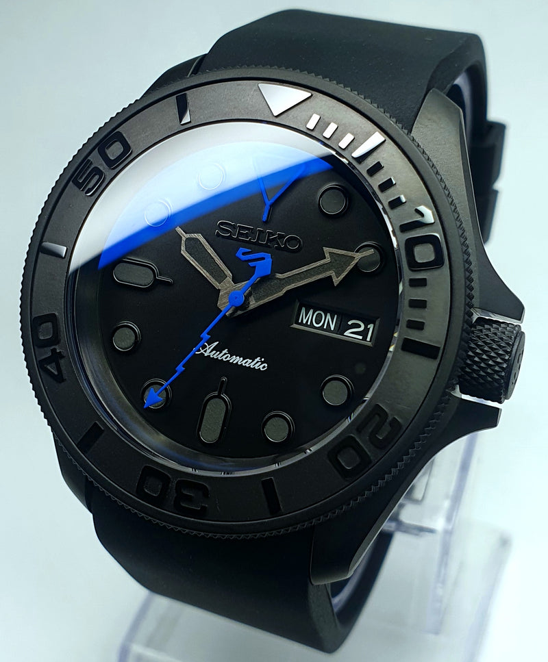 Bespoke Custom Build SKX007 Divers Watch Seiko NH36 Automatic 'STEALTH aka GHOST MOD' Premium Quality Case & Sapphire