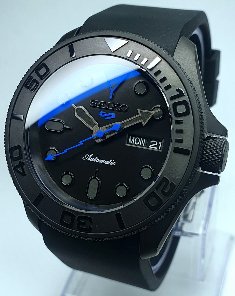 Bespoke Custom Build SKX007 Divers Watch Seiko NH36 Automatic 'STEALTH aka GHOST MOD' Premium Quality Case & Sapphire