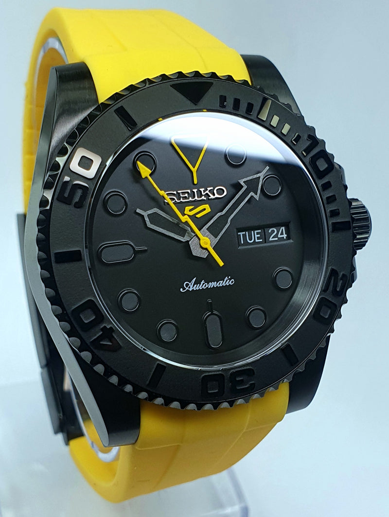 Bespoke Custom Build SUB Divers Watch Seiko NH36 Automatic 'BUMBLE BEE MOD'
