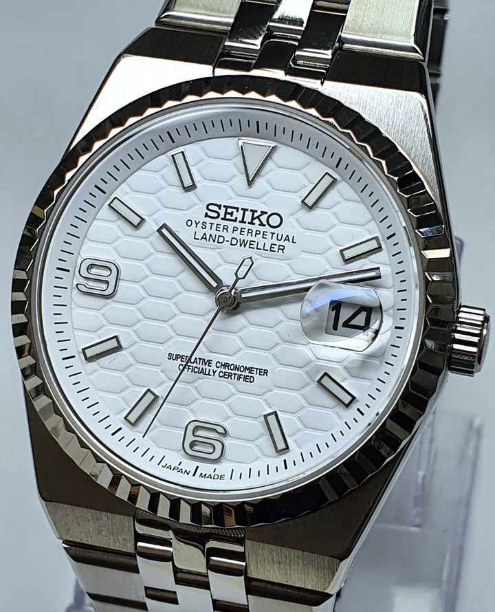 Bespoke – Watch Tomb Company Ltd