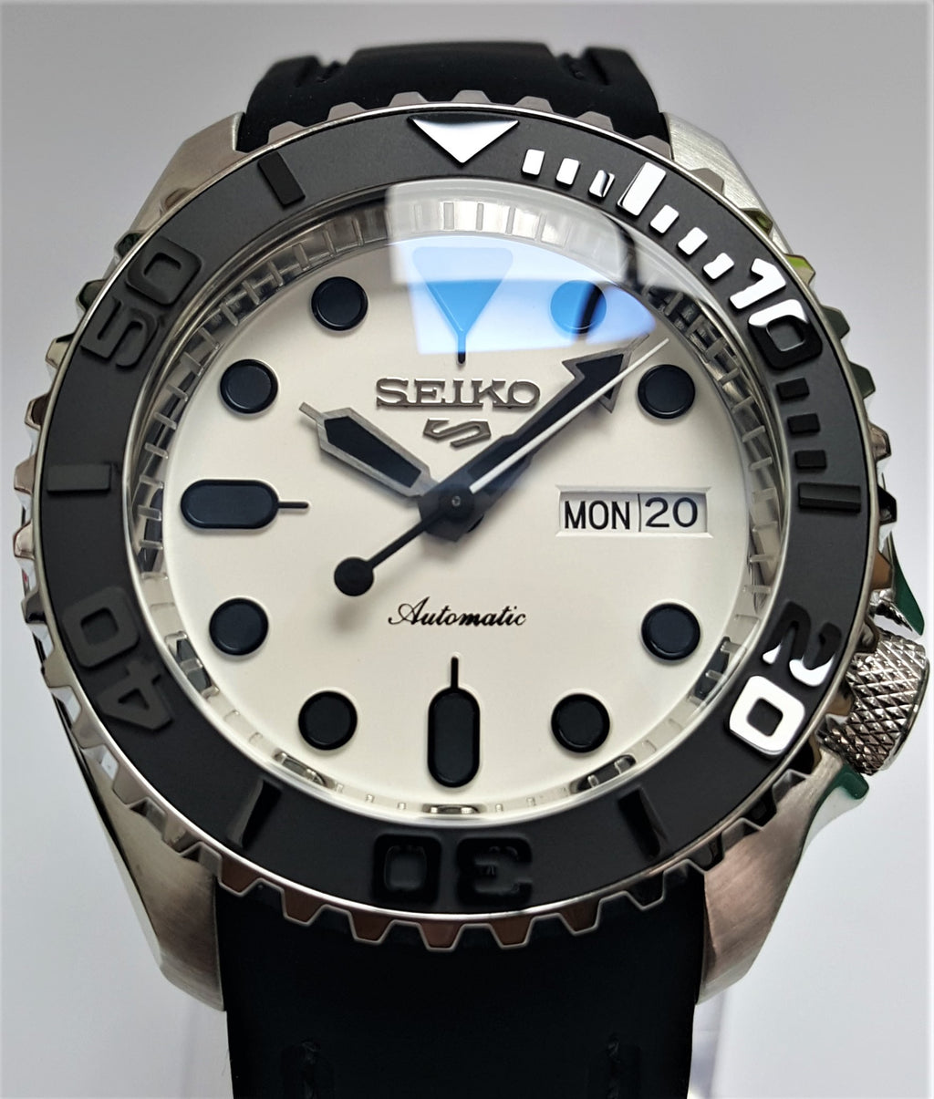 Bespoke Custom Build Seiko Mod SKX007 Divers Watch NH36 Automatic 'WHITE  GHOST MOD'