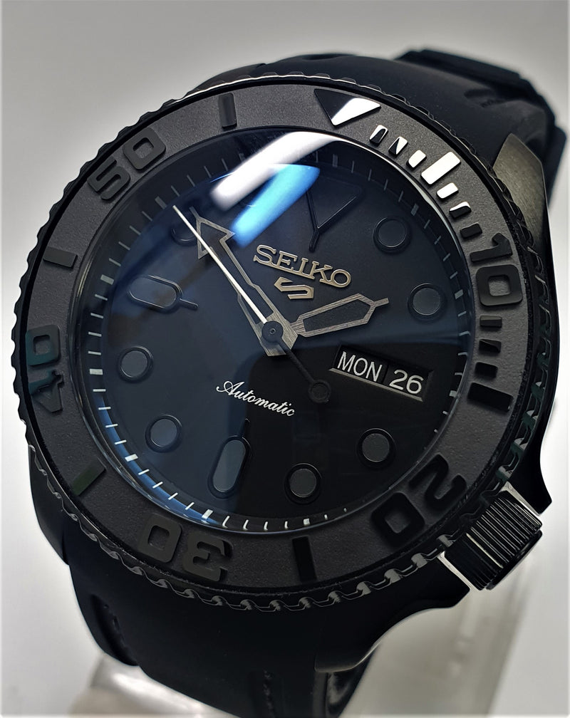 Bespoke Custom Build SKX007 Divers Watch Seiko NH36 Automatic 'GHOST MOD'