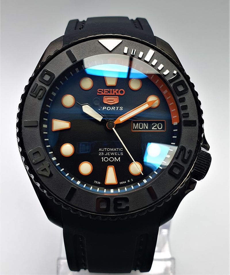 Bespoke Custom Build Seiko Mod SKX007 Divers Watch NH36 Automatic 'STEALTH MOD'